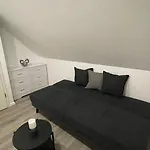 Daire 3-zimmer-apartment In Schildesche